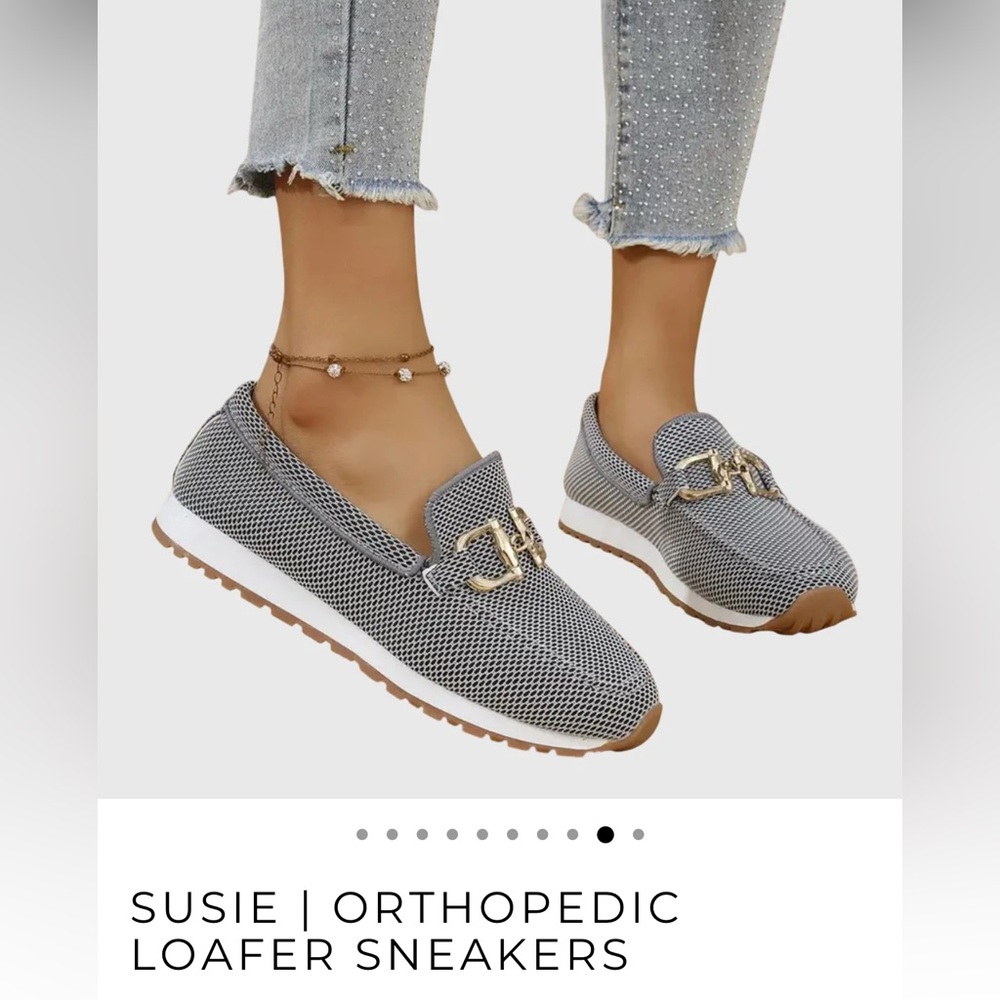 NWT Women's Loafers
